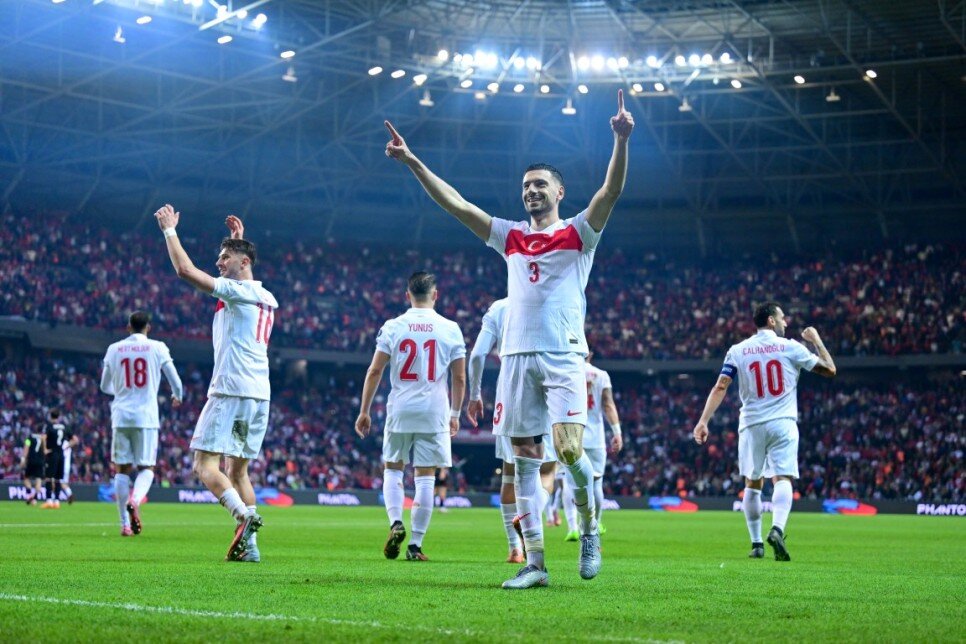 PLAY-OFF