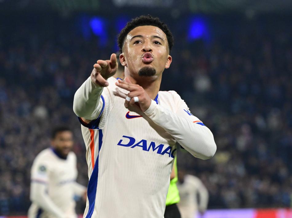 JADON SANCHO STANBUL'DA!