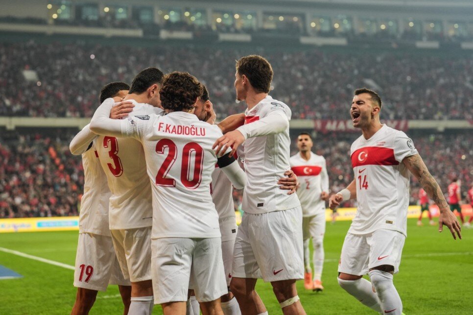 PLAY-OFF