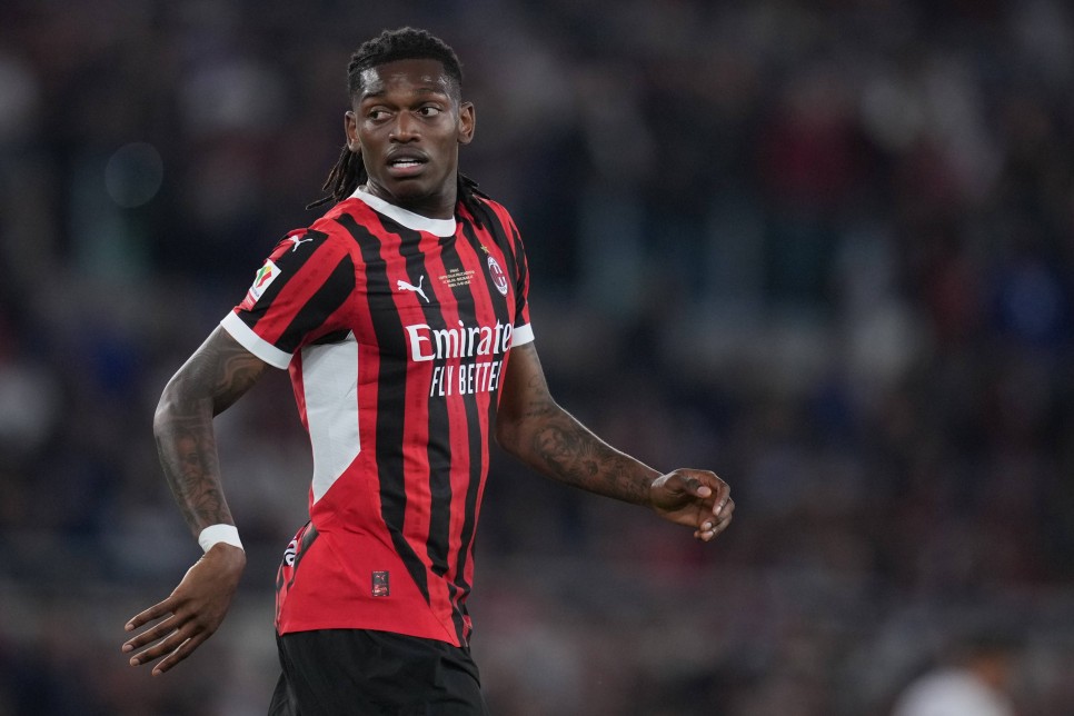 MILAN, BIRAKMAK STEMYOR