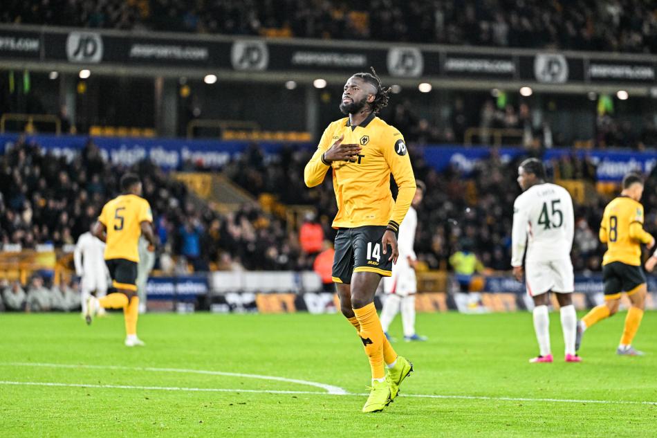 LSTEYE YEN EKLENEN SM: AROKODARE