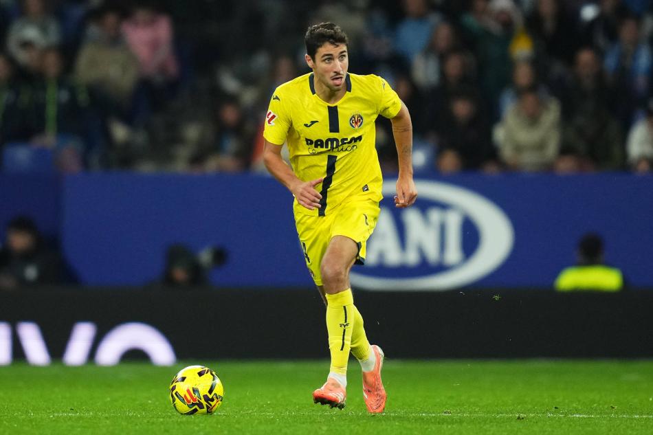 8 MİLYON EURO
2028 yılına kadar sözleşmesi bulunan tecrübeli oyuncunun piyasa değeri ise Transfermarkt'a göre 8 milyon Euro olarak gösteriliyor.