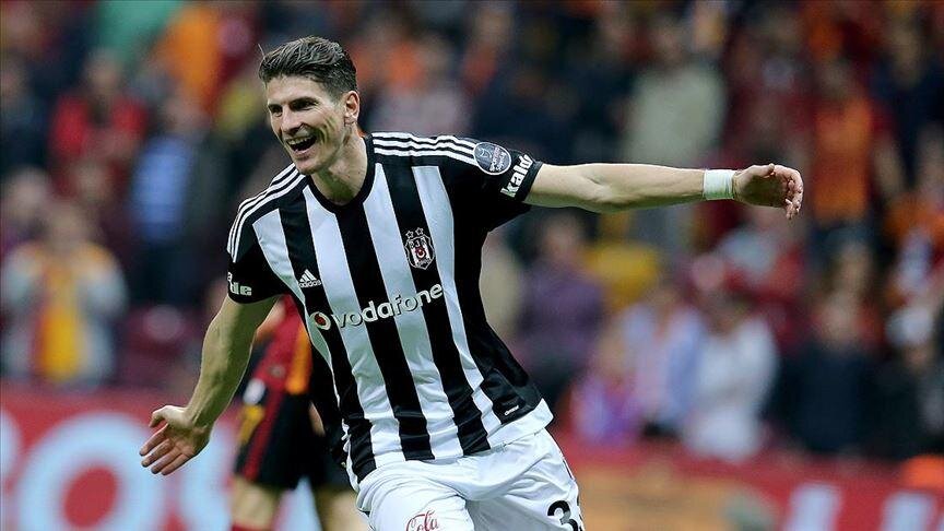 ALMAN YILDIZLAR �Z BIRAKTI