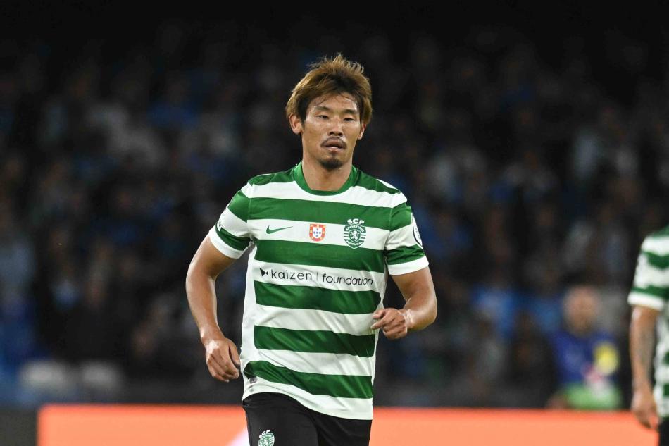 BEŞİKTAŞ'TAN TAKİP
Orta sahaya takviye planlayan Beşiktaş, Portekiz ekibi Sporting Lizbon'da forma giyen Hidemasa Morita'yı takip listesine aldı.