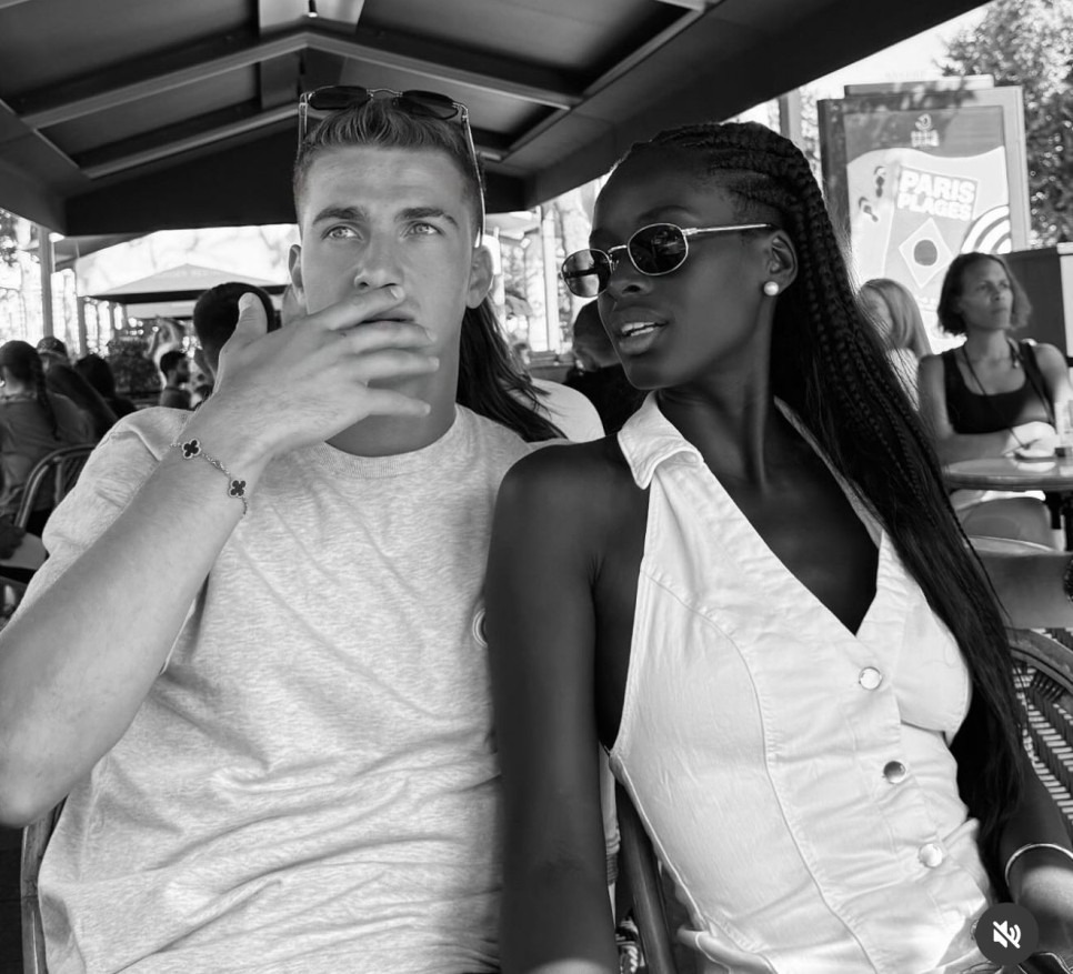 BERTU YILDIRIM'DAN EVLENME TEKLF