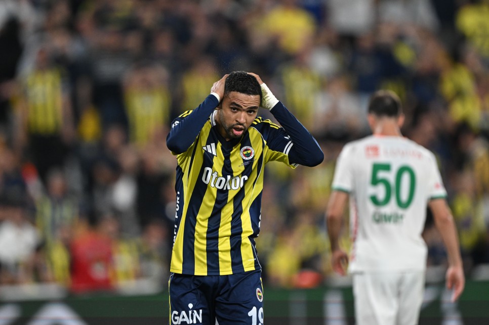 FENERBAHE'DE BYK SIKINTI