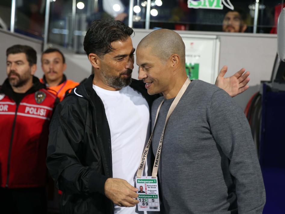 LHAN PALUT'UN YABANCI KARNES