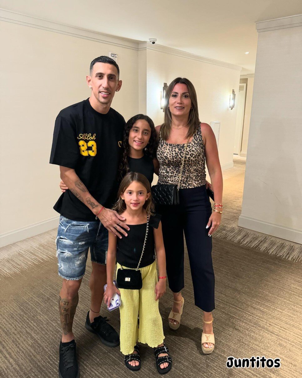 YEMEKLERE TEPK�