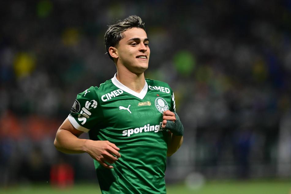 LSTENN BAINDA RAMON SOSA VAR