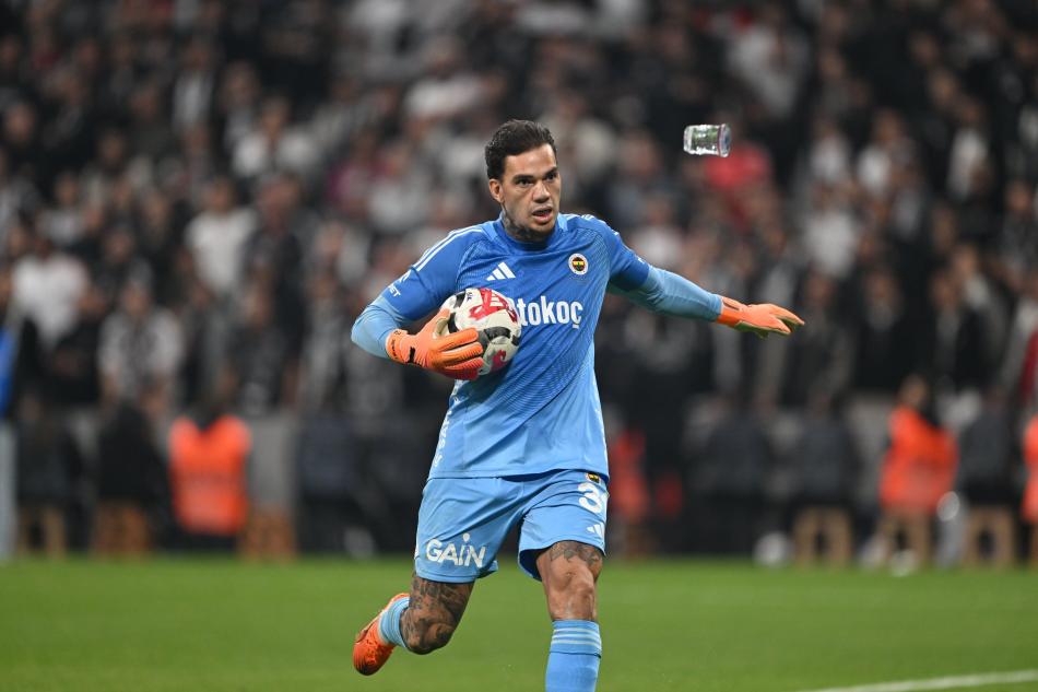 EDERSON'A CEZA VERLMEMES