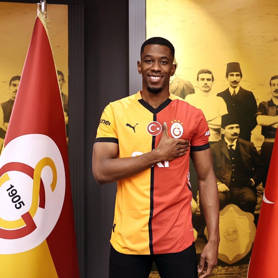 GALATASARAY'A TEKL�F