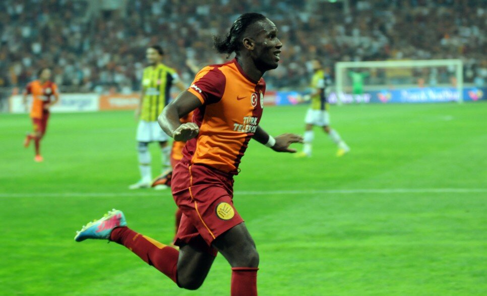 DROGBA, KUPAYI GALATASARAY'A GET�RD�
