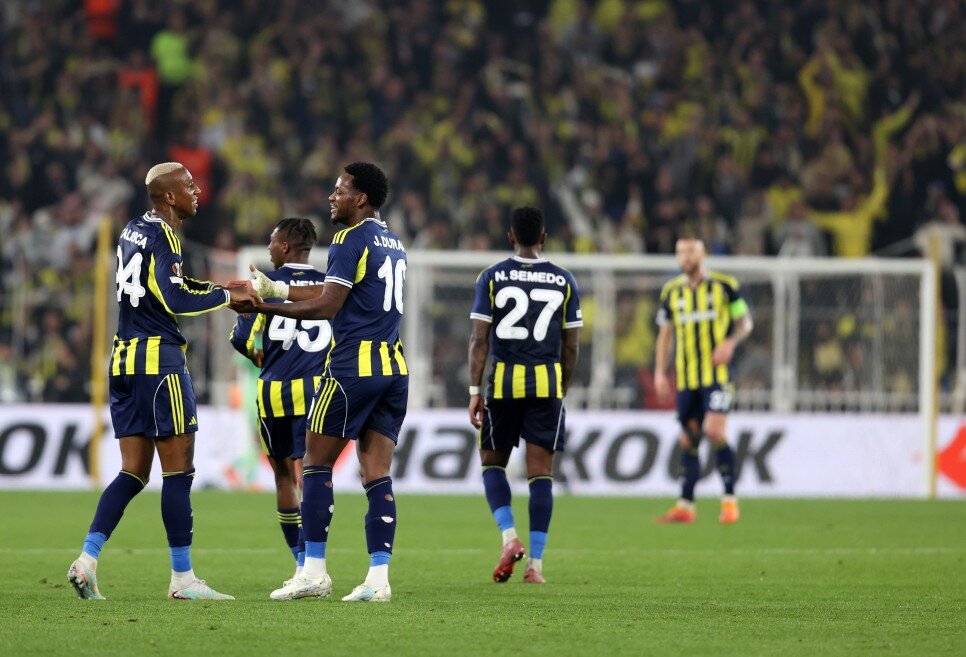 LEVENT VE BROWN ARASINDA TERC�H YAPACAK