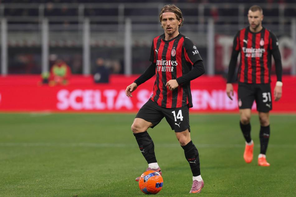 MODRIC, SLAVEN BILIC'E KONUTU!