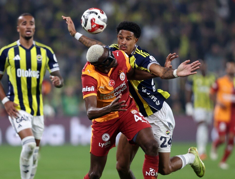 DERB�DE 11'DE OYNADI