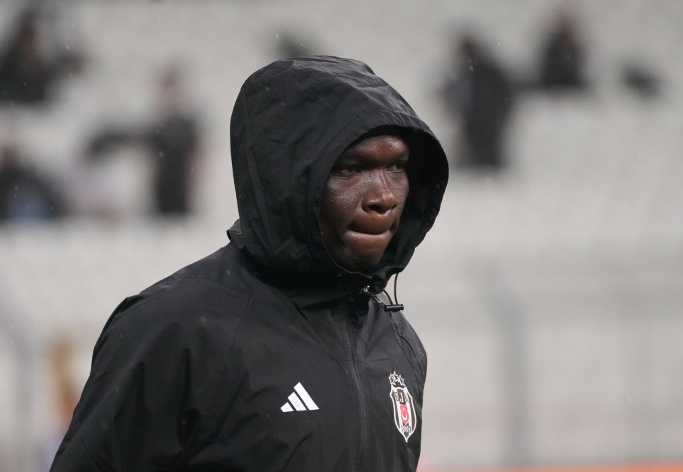 OSIMHEN VE TALISCA YANITI