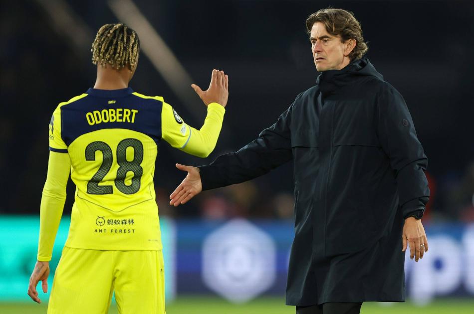 GALATASARAY'IN YENİ HEDEFİ
Alınan bilgilere göre yönetim, Premier Lig ekibi Tottenham Hotspur'da forma giyen Wilson Odobert'le ilgileniyor.