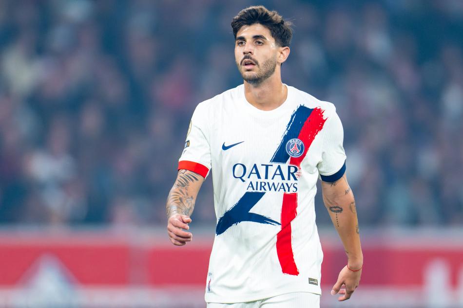 YENİDEN BERALDO
Galatasaray, ara transfer dönemi için daha önce de gündeme gelen Lucas Beraldo'yu yeniden gündemine aldı.