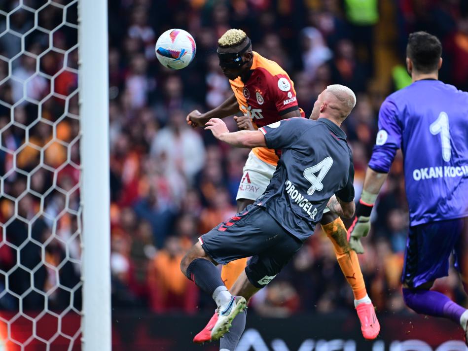 G.SARAY'A KARI KAZANAMIYOR