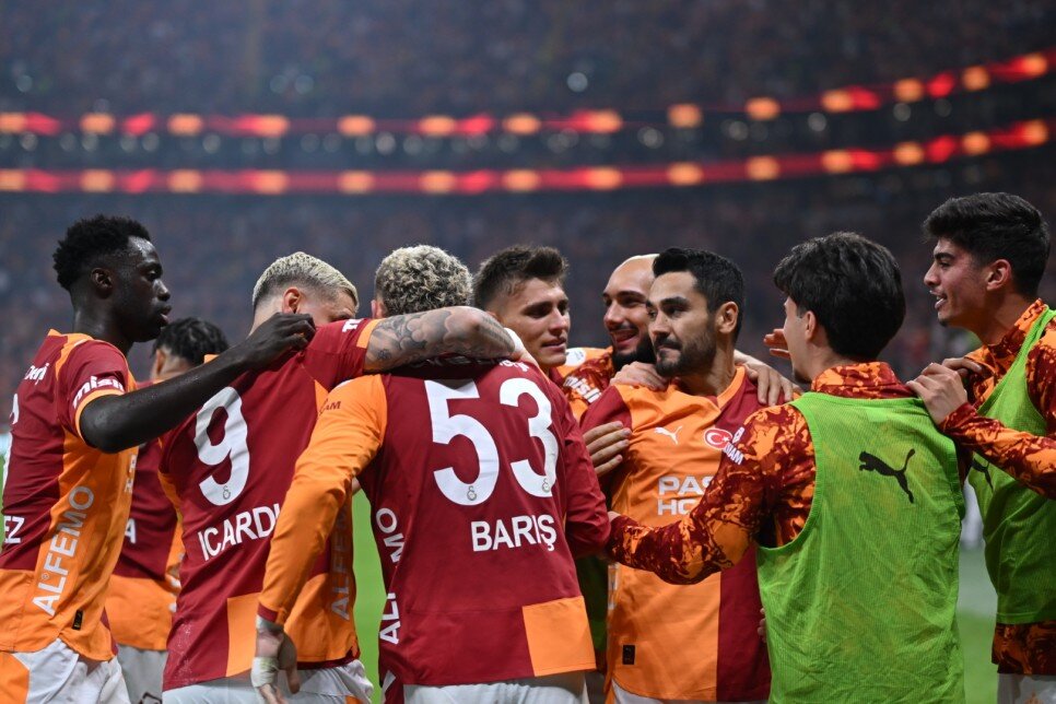 EV�NDE KAYBETM�YOR