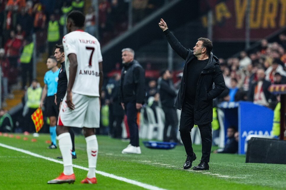'�NEML� OLAN BA�ARILI �EK�LDE GE�MEKT�'