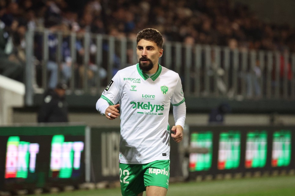 SOL KANADA TANIDIK SM: DAVITASHVILI