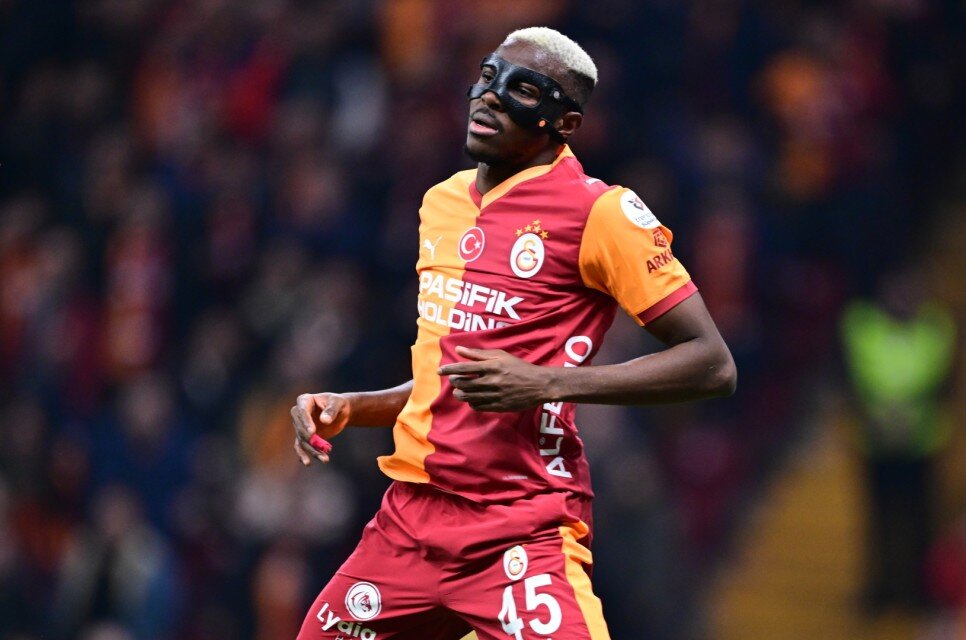 OSIMHEN'� GE�EN TEK �S�M MBAPPE