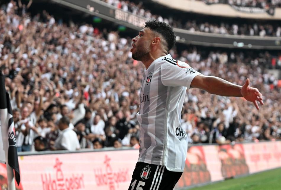 ARSENAL'DE ANTRENMANLARA IKMASI