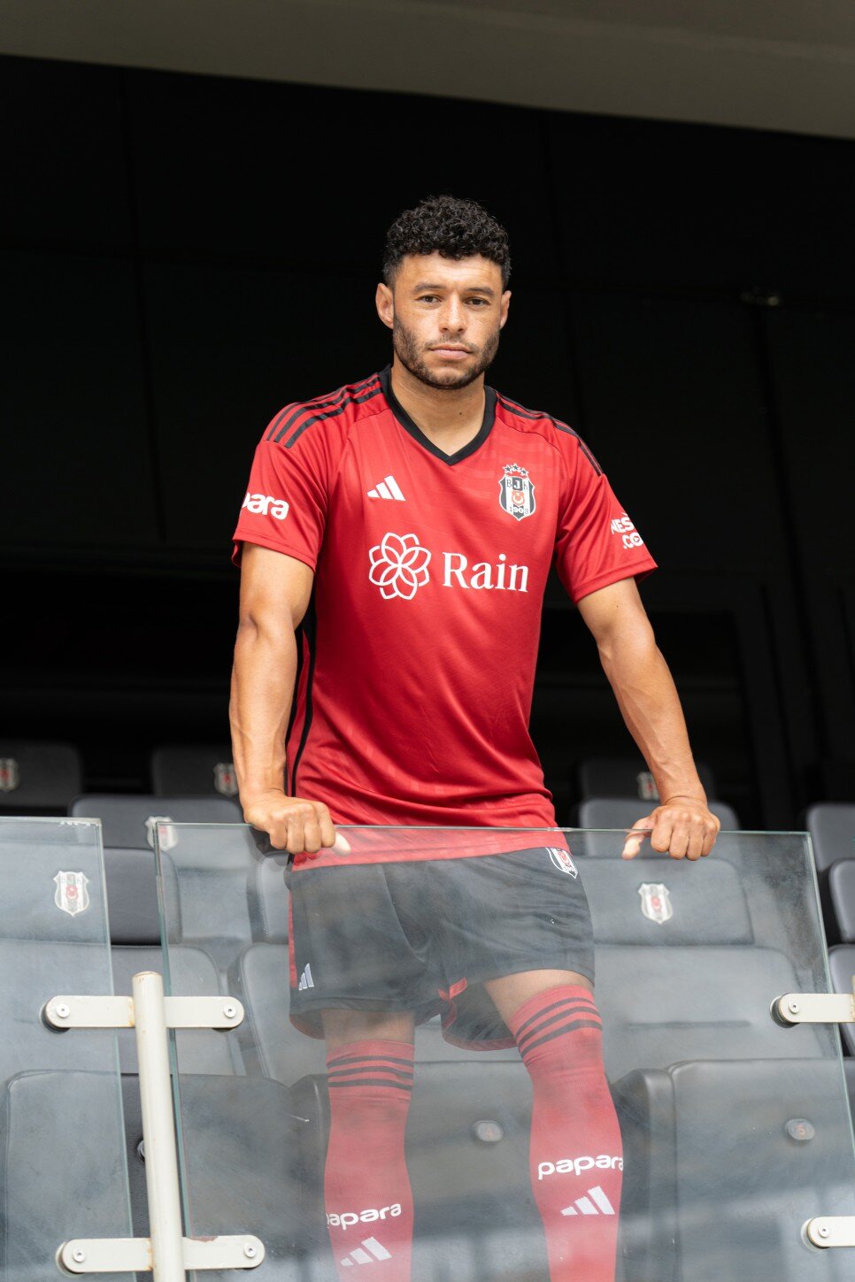 ARSENAL'DEK� DE����M
