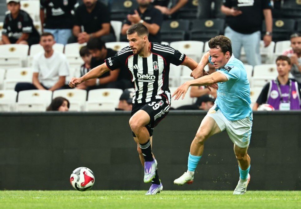 JURASEK'�N PERFORMANSI