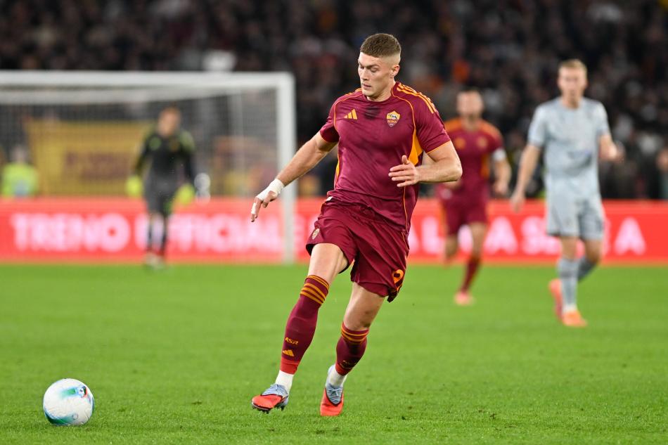 FENERBAHE GOLC ARIYOR