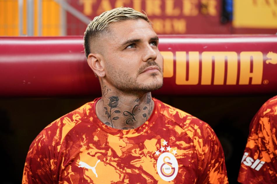 ESK FORMUNDAN UZAK KALDI