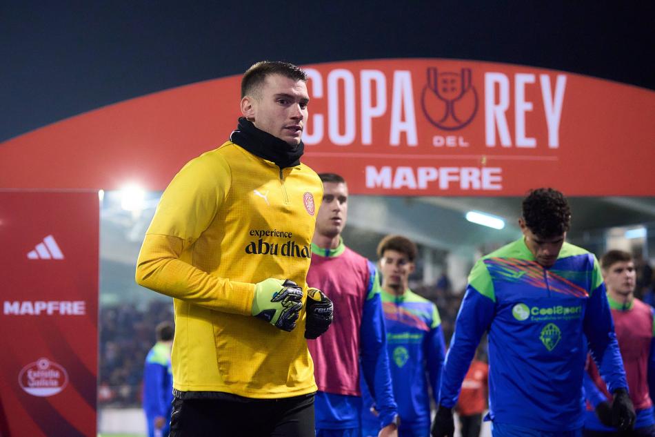 DOMINIK LIVAKOVIC
Girona'dan geri dönecek Dominik Livakovic, Dinamo Zagreb'e kiralanacak. Yönetim, maaşının tamamını Zagreb'in ödemesini şart koştu.