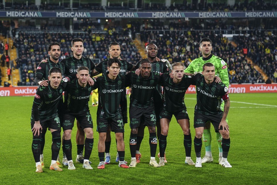 �STANBUL TAKIMLARINA KAR�I SESS�Z