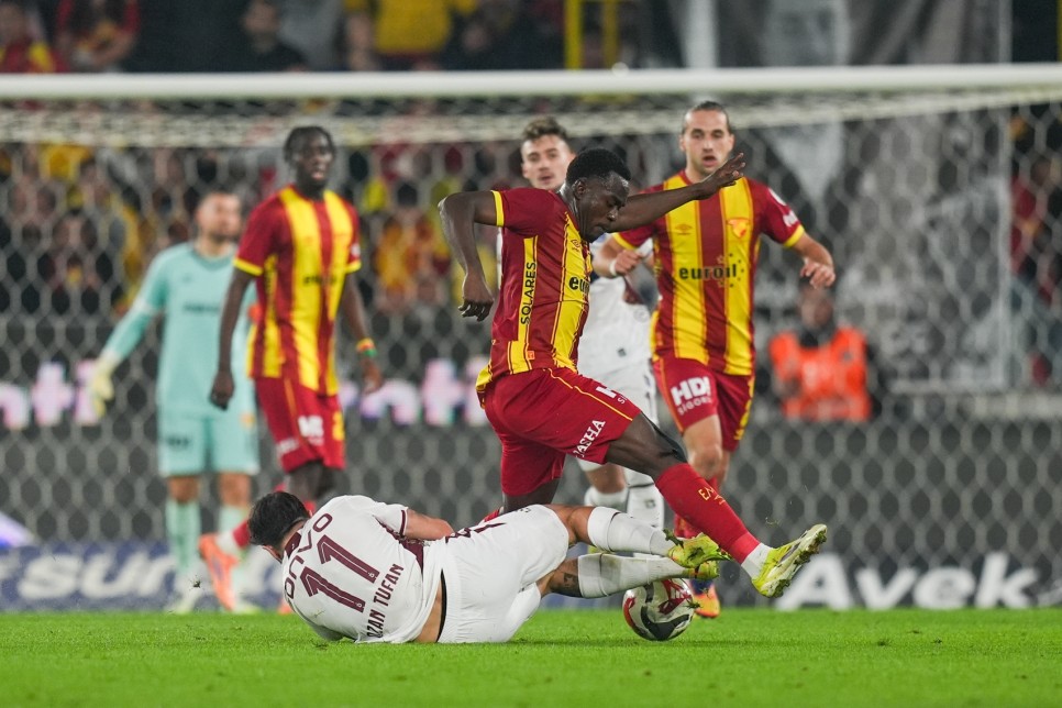 GALATASARAY'IN ORTA SAHA HEDEF�