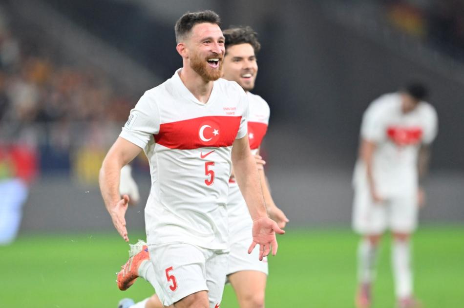 SAL�H �ZCAN HEDEF�