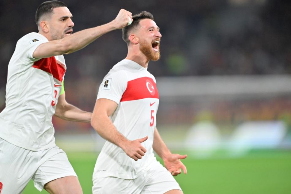 OKAN BURUK'UN D���NCES�