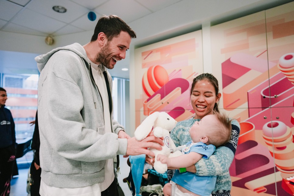 MANCHESTER CITY'DEN ANLAMLI HAMLE