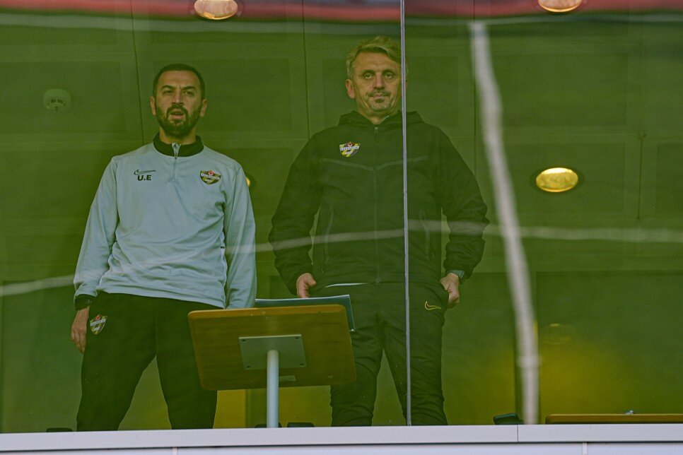 EY�PSPOR