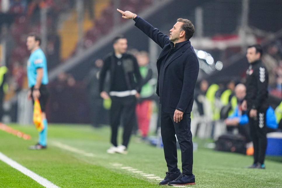 OKAN BURUK'TAN A�IKLAMALAR