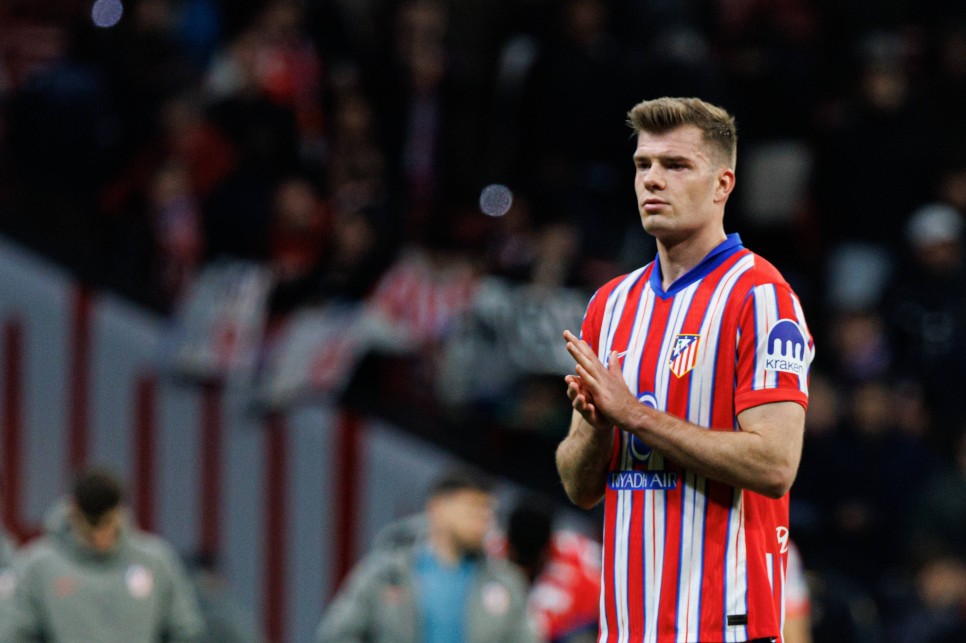 FENERBAH�E'YE SICAK