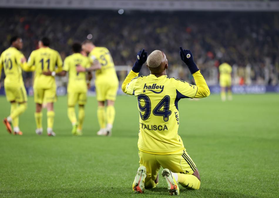 FENERBAH�E PERFORMANSI