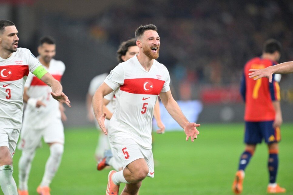 SADECE 21 DAK�KA OYNADI