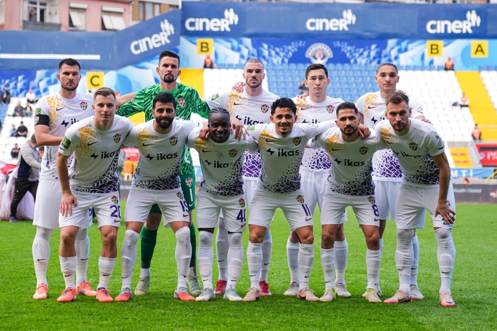 �STANBUL TAKIMLARINA KAR�I EY�PSPOR