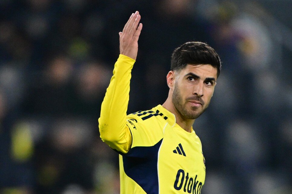 ASENSIO DURDURULAMIYOR!