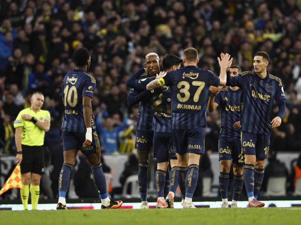 RIDVAN D�LMEN'DEN F.BAH�E YORUMU