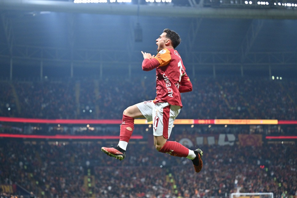 GALATASARAY'DA YEN� MAESTRO