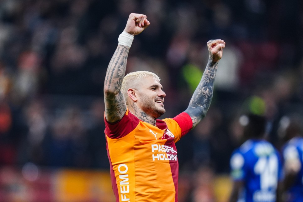 MAURO ICARDI GEL��MES�