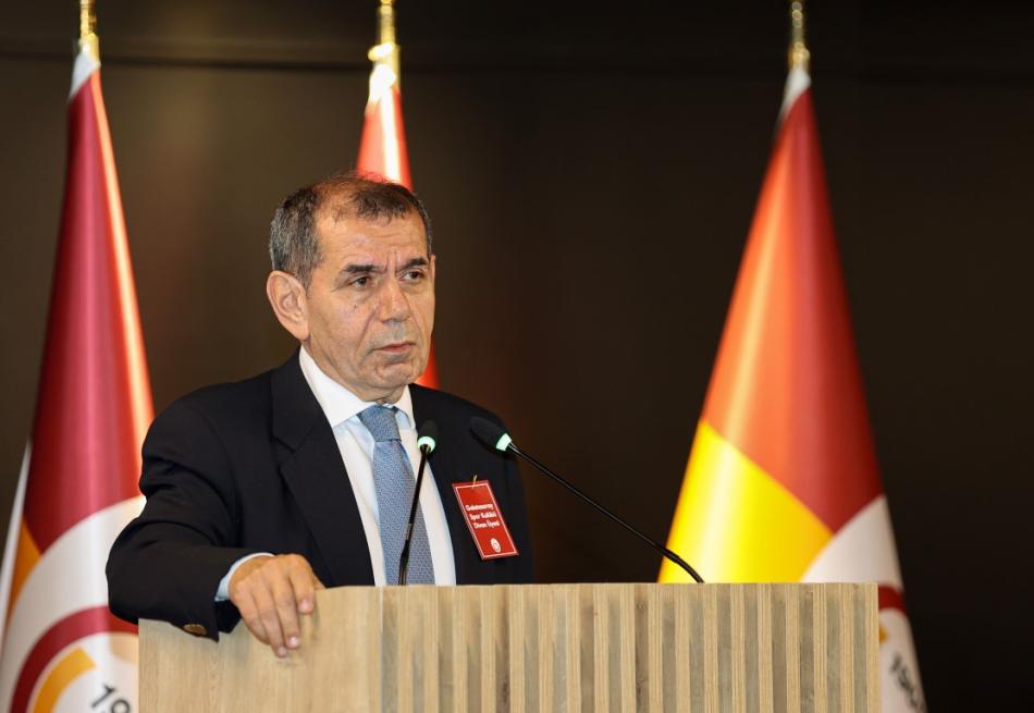 GALATASARAY'A YEN� GEL�R