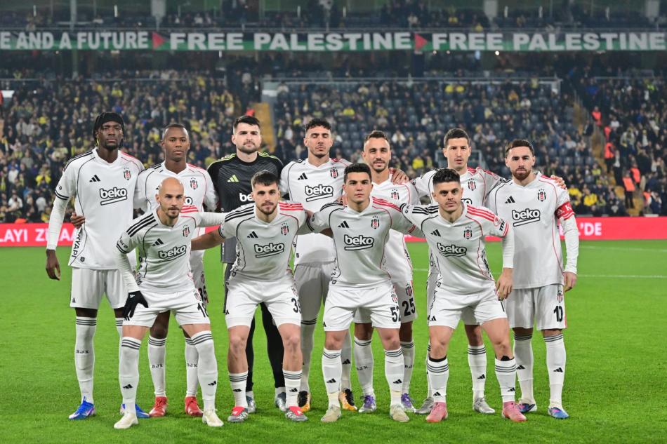 SPOR YAZARLARI DE�ERLEND�RD�